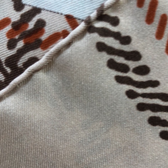 Yves Saint Lauren Couture Silk Square Scarf Neutral Colors Houndstooth pattern - Picture 14 of 16